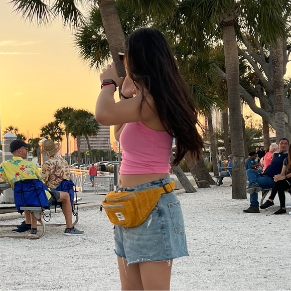 puzzlestack Handbags - Sherpa Fanny Pack Travel Pouch